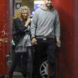 Gerard Piqué y Shakira a la salida del cine en Barcelona