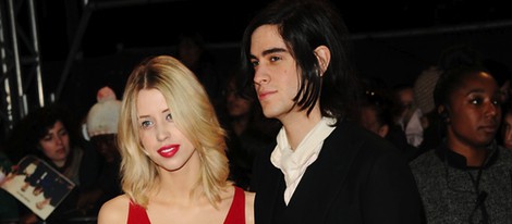 Peaches Geldof y Thomas Cohen en la premiere de 'Amanecer. Parte 2' en Londres