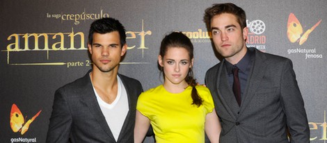 Taylor Lautner, Kristen Stewart y Robert Pattinson en el estreno de 'Amanecer. Parte 2' en Madrid