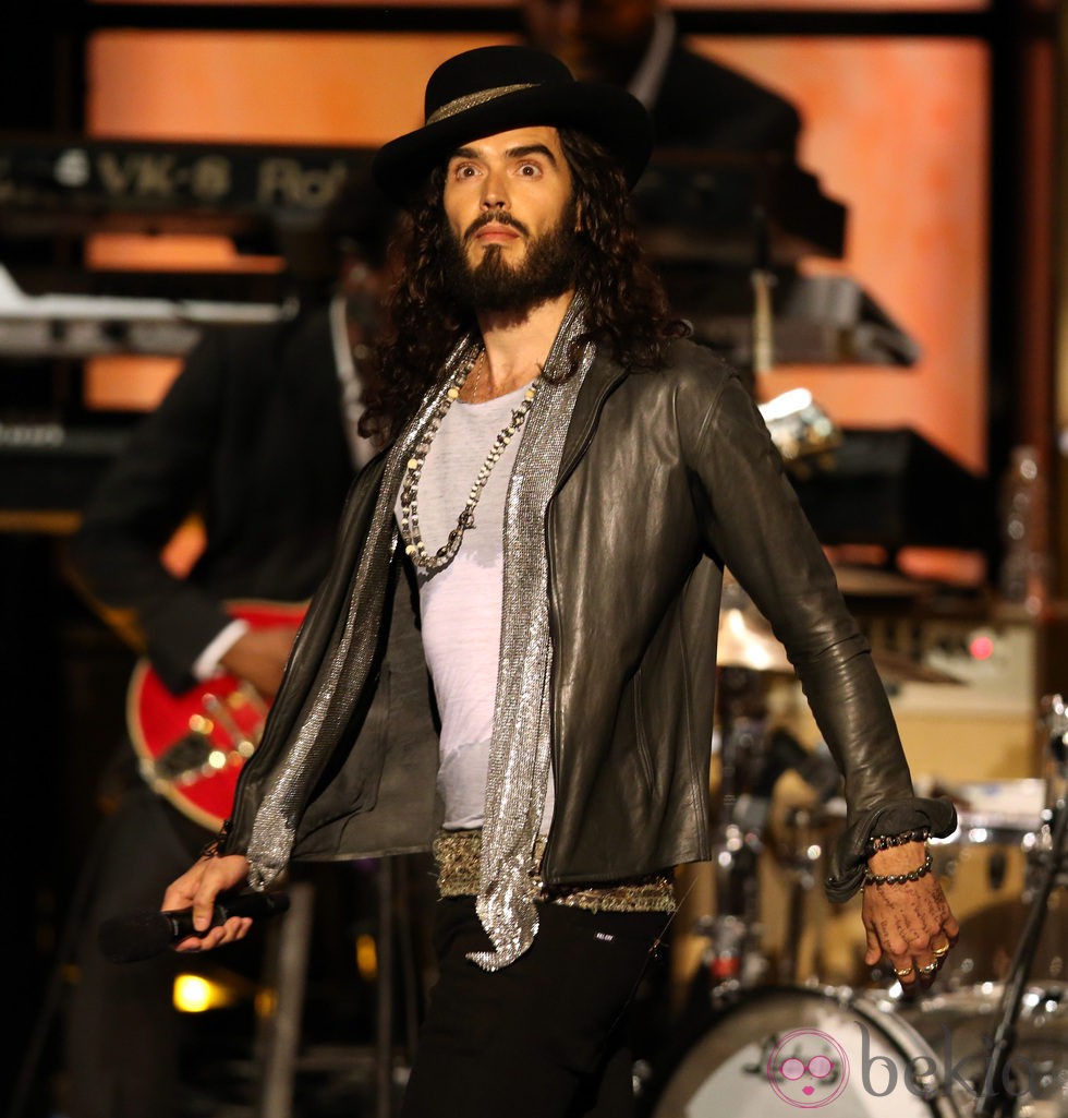 Russell Brand habla en el programa de 'Eddie Murphy: One Night Only'