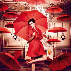 Penélope Cruz en el mes de marzo del Calendario Campari 2013