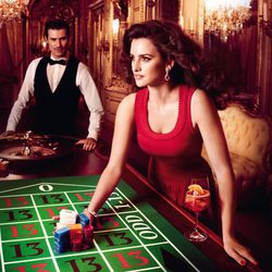 Penélope Cruz en el mes de febrero del Calendario Campari 2013