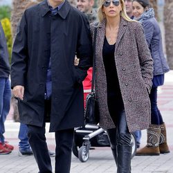 Ramón García y Patricia Cerezo en el tanatorio de Miliki