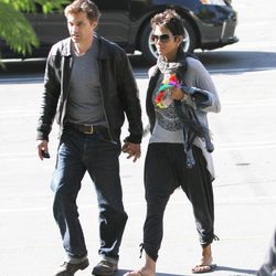 Olivier Martinez y Halle Berry van a recoger a Nahla al colegio