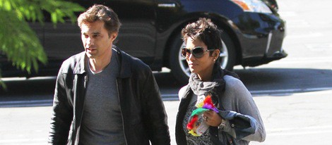 Olivier Martinez y Halle Berry van a recoger a Nahla al colegio