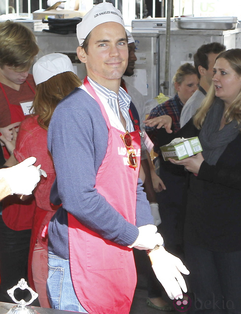 Matt Bomer, solidario en Acción de Gracias 2012