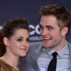 Kristen Stewart y Robert Pattinson en la premiere de 'Amanecer. Parte 2'