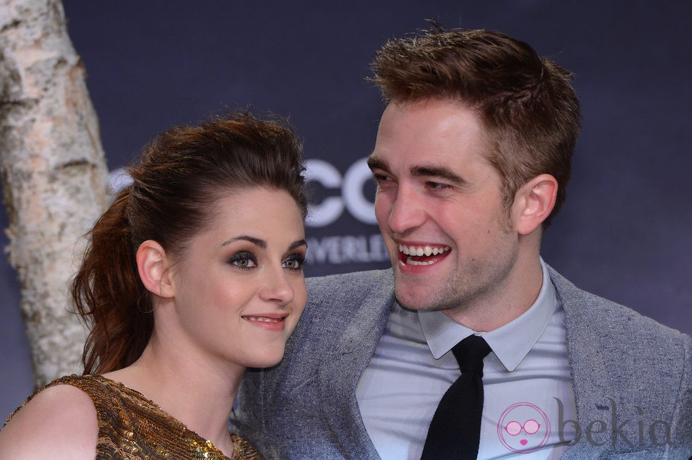 Kristen Stewart y Robert Pattinson en la premiere de 'Amanecer. Parte 2'