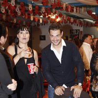 Irene Villa y Juan Pablo Lauro en el homenaje a Antonio Flores en el Rastrillo 2012