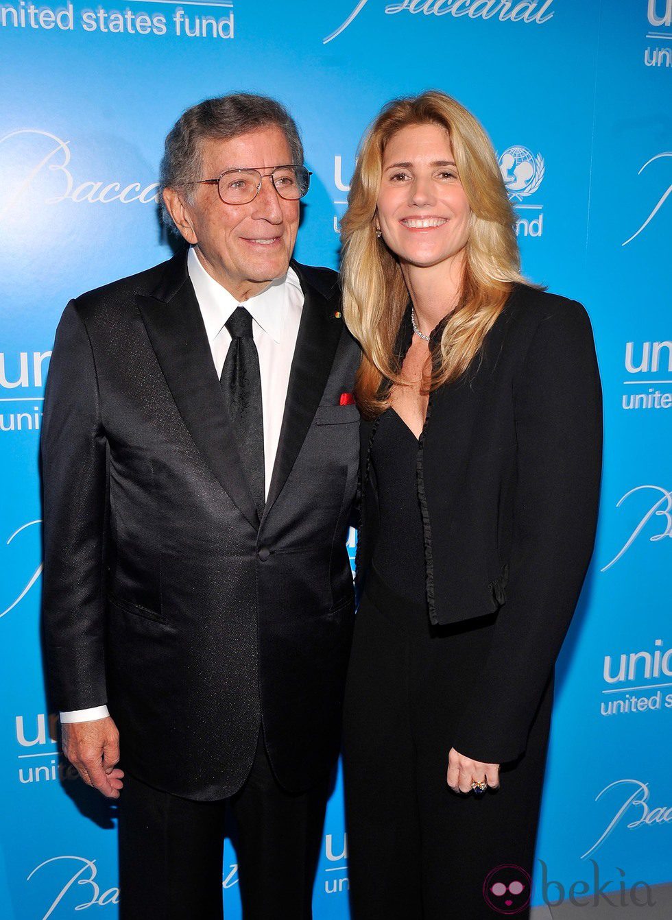 Tony Bennett y su mujer Susan en la Unicef SnowFlake Ball 2012