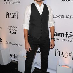 Gabriel Aubry posa en la Gala amfAR en 2010