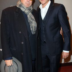 Vito Schnabel y su padre Julian Schnabel en una fiesta en la capital Alemana