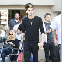 Zayn Malik haciendo unas compras por California