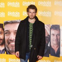 Álvaro Cervantes en el estreno de 'Una pistola en cada mano'