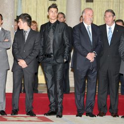 Cristiano Ronaldo y Vicente del Bosque en la entrega de los Premios Nacionales del Deporte 2011