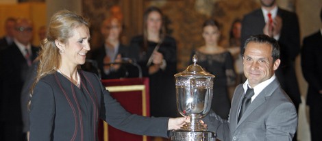 La Infanta Elena entrega uno de los Premios Nacional del Deporte 2011