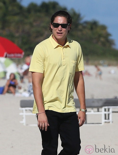 Vito Schnabel disfruta de la playa de Miami