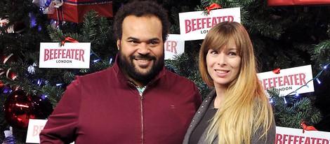 Carlos Jean enciende el árbol de Navidad del Palacio de Cibeles de Madrid