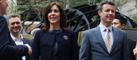 Federico y Mary de Dinamarca durante su visita oficial a Hong Kong 