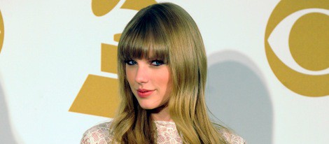 Taylor Swift posa en las nominaciones de los Grammy