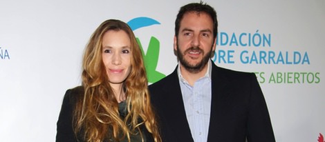 Borja Thyssen y Blanca Cuesta en una fiesta solidaria