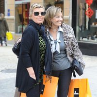 María Teresa Campos y Terelu Campos, de compras por Málaga