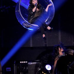 Demi Lovato actuando en la gala VH1 Divas 2012