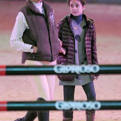 La Infanta Elena y Victoria Federica en la Madrid Horse Week 2012