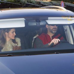 Los Príncipes Felipe y Letizia pasan la tarde de Reyes en casa de Jesús Ortiz