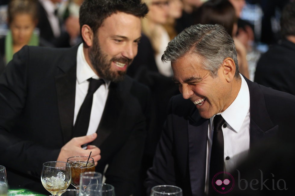 Ben Afflleck y George Clooney en los Critics' Choice Movie Awards 2013