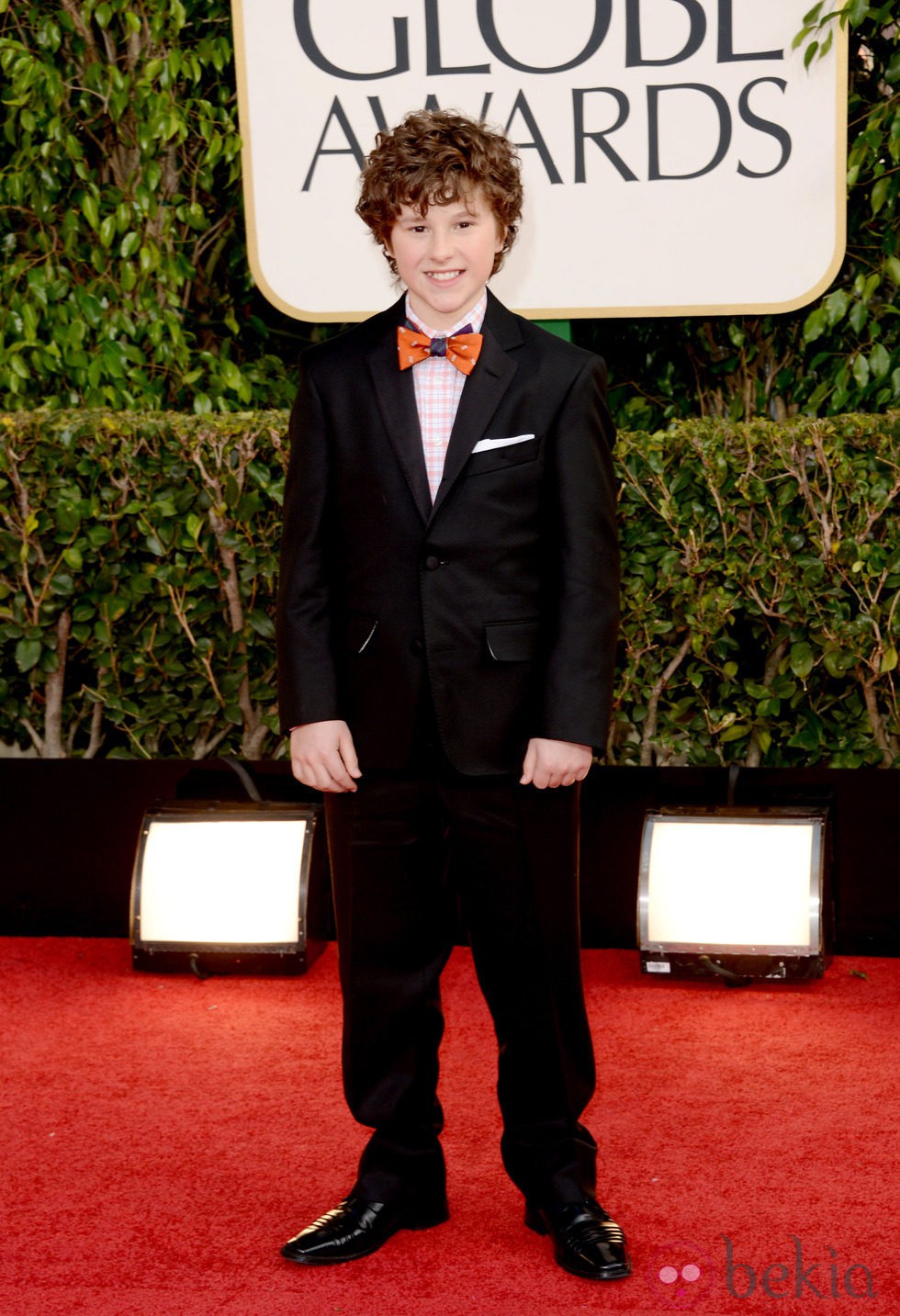 Nolan Gould en la alfombra roja de los Globos de Oro 2013