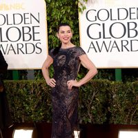 Julianna Margulies en la alfombra roja de los Globos de Oro 2013