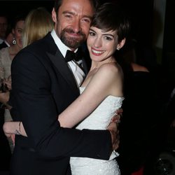 Anne Hathaway y Hugh Jackman en la fiesta de la NBC tras los Globos de Oro 2013