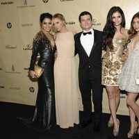 Vanessa Hudgens, Ashley Tisdale, Josh Hutcherson, Selena Gomez y Sarah Hyland en la fiesta Chopard tras Globos de Oro 2013