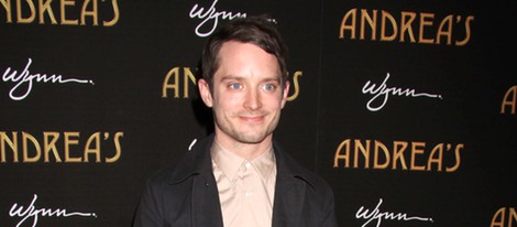 Elijah Wood en la apertura de un restaurante en Las Vegas