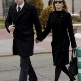 María Adánez en el funeral de Fernando Guillén