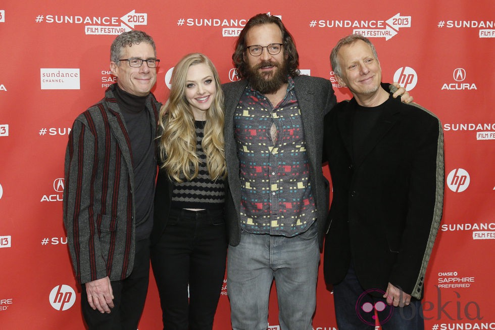 Amanda Seyfried y Peter Sarsgaard escoltado por los directores de 'Lovelace' en Sundance 2013