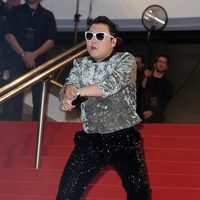 PSY y 'Gangnam Style' en los NRJ Music Awards 2013