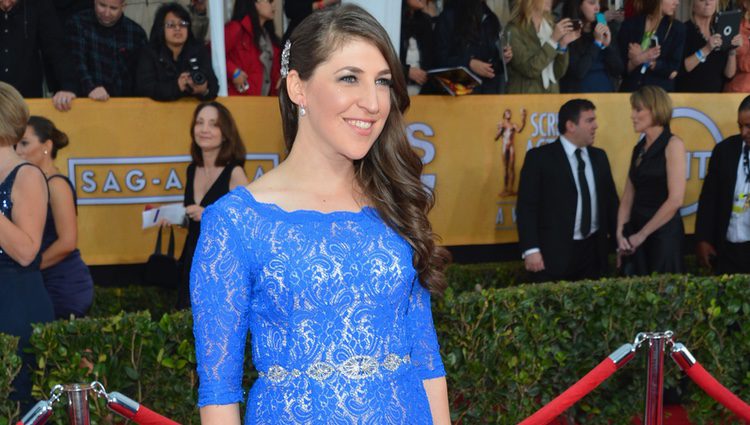 Mayim Bialik en los Screen Actors Guild Awards 2013