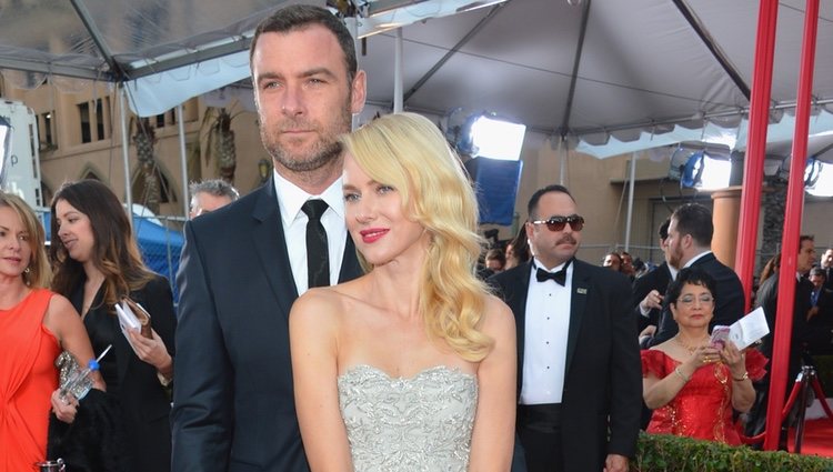 Naomi Watts y Liev Schreiber en los Screen Actors Guild Awards 2013