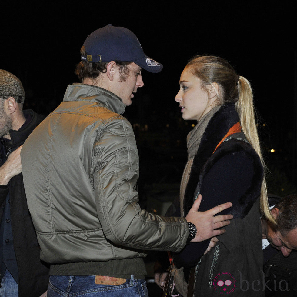 Pierre Casiraghi y Beatrice Borromeo se despiden antes del Rally Histórico de Monte-Carlo