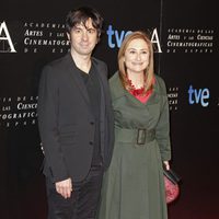 Eduardo Chapero Jackson en la entrada de la cena de nominados a los Goya 2013