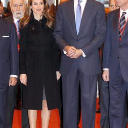 Los Príncipes Felipe y Letizia en la inauguración de FITUR 2013