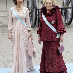 La Reina Beatriz de Holanda y la Reina Sofía de España