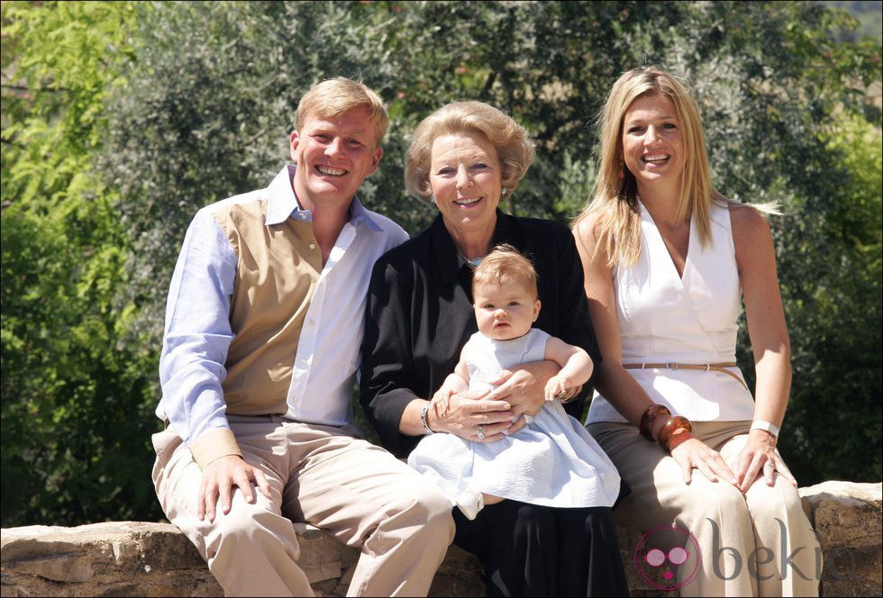 La Reina Beatriz, Guillermo y Máxima de Holanda y la Princesa Amalia