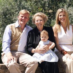 La Reina Beatriz, Guillermo y Máxima de Holanda y la Princesa Amalia