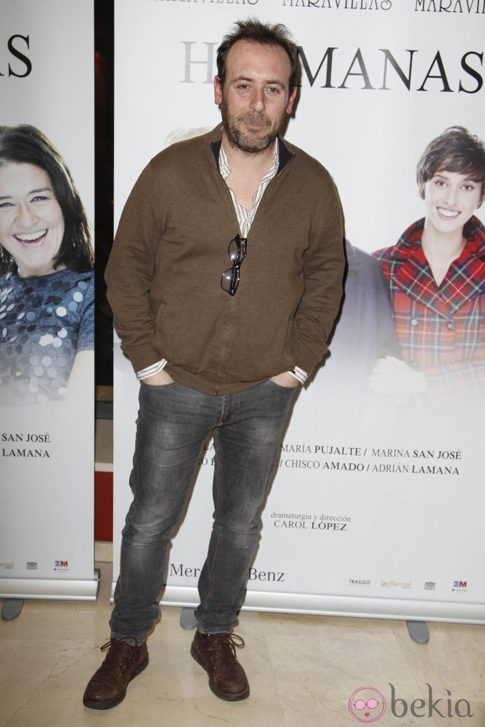 Antonio Molero en el estreno de la obra de teatro 'Hermanas'