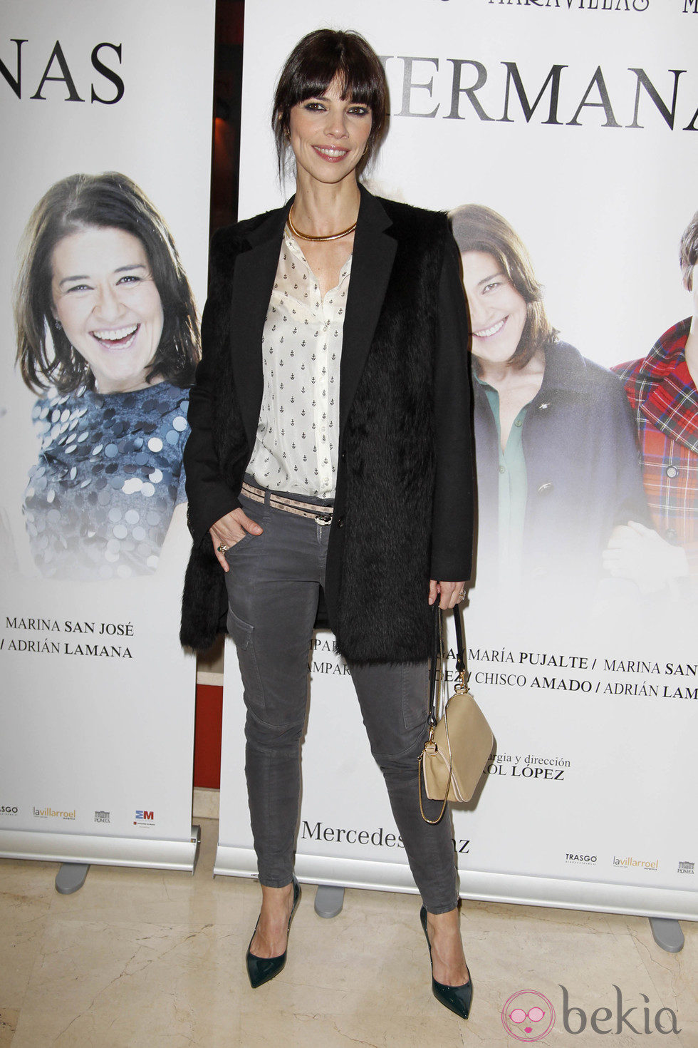 Maribel Verdú en el estreno de la obra de teatro 'Hermanas'