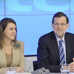 María Dolores de Cospedal y Mariano Rajoy en la sede del PP