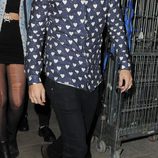 Harry Styles a la salida de su fiesta de diecinueve cumpleaños